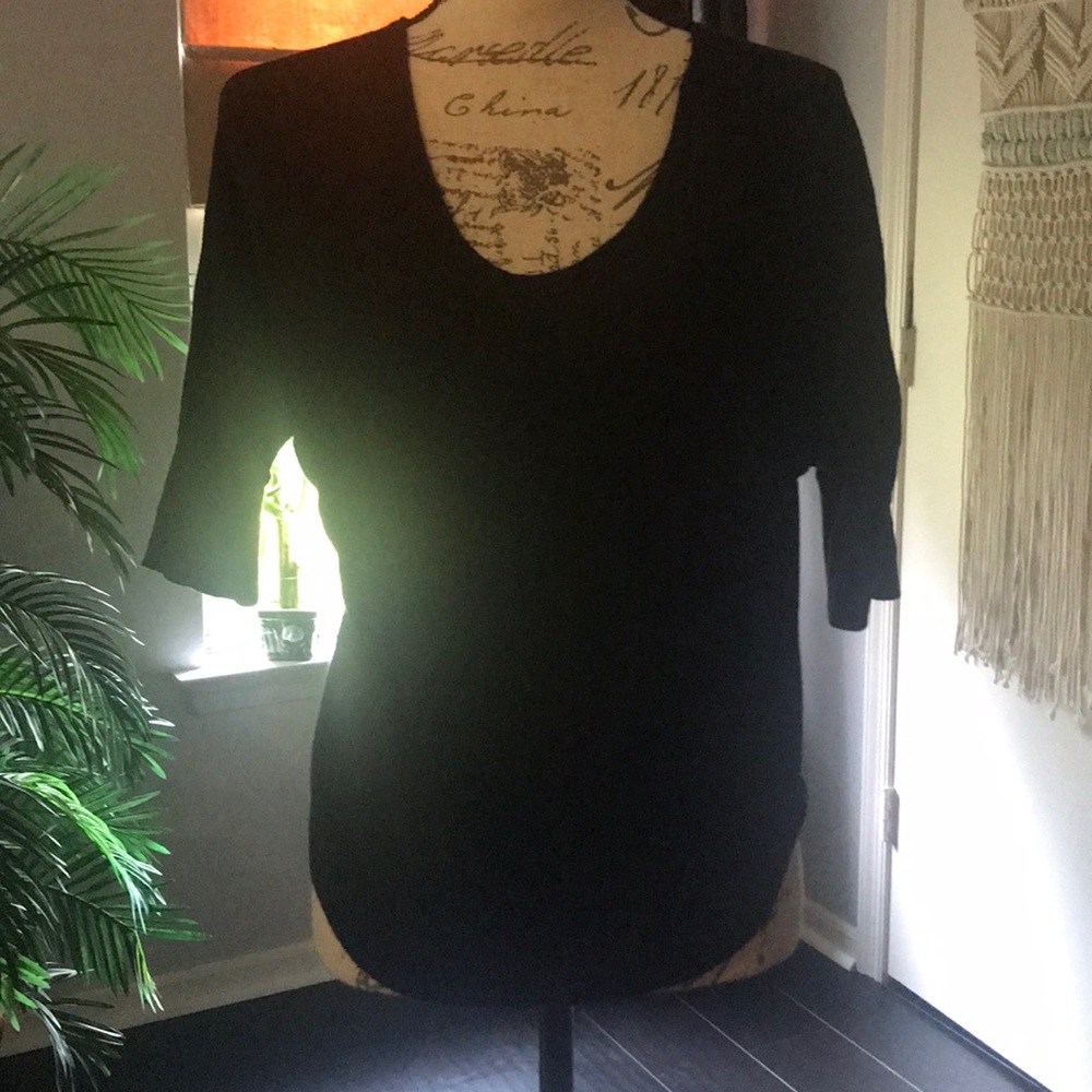 Express v- neck quarter sleeve lightweight shirt